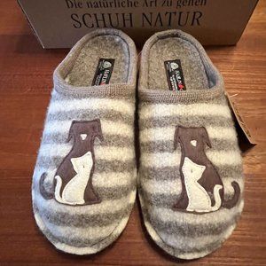 NWT Haflinger Flair Canegatto (Dog/Cat) wool slippers - Size 39/8.5